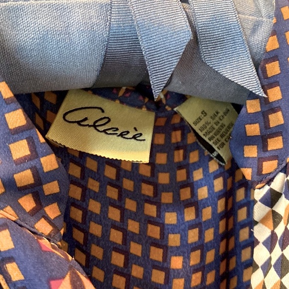 Alcee Patterned Blouse from Anthropologie - Picture 5 of 5